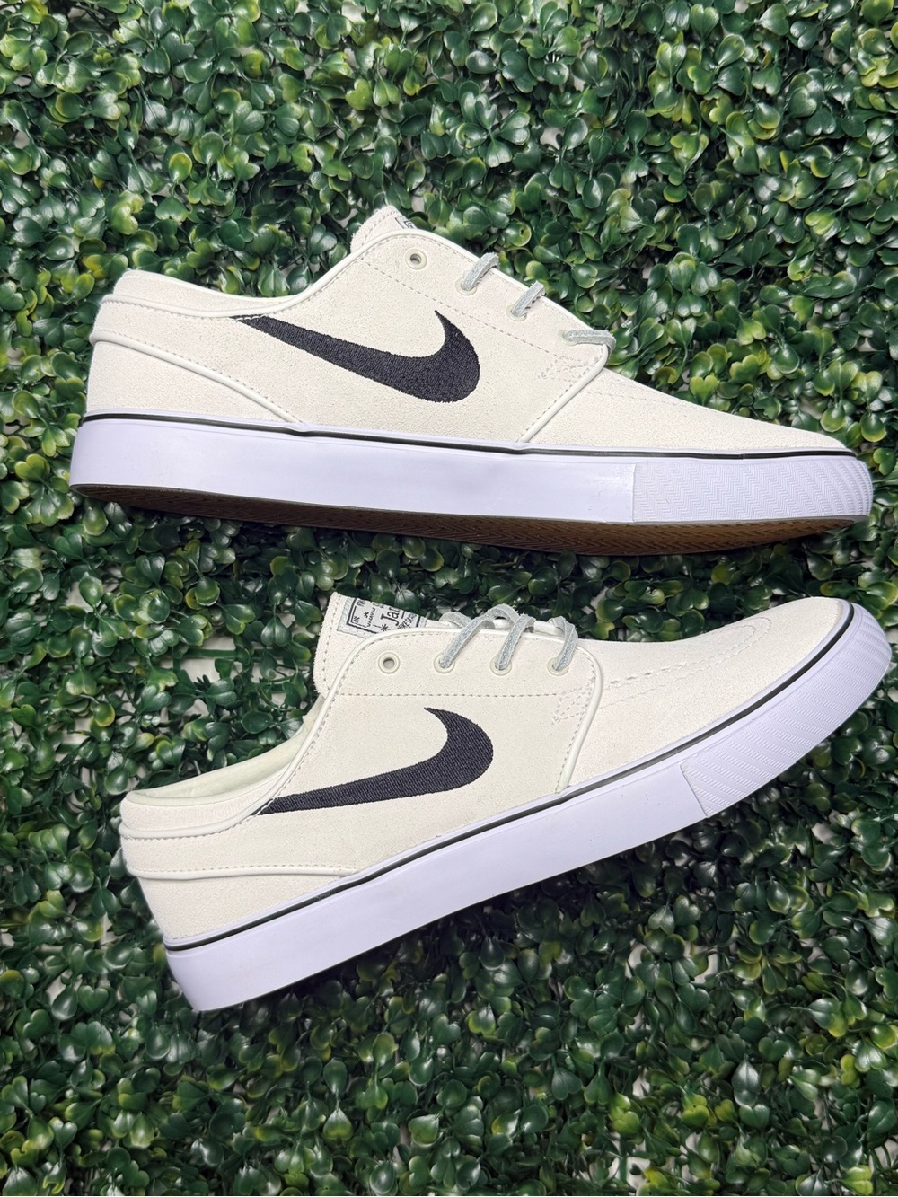 7.5M/9W Nike SB Zoom Janoski OG+ Summit White/Black NEW (NO LID)